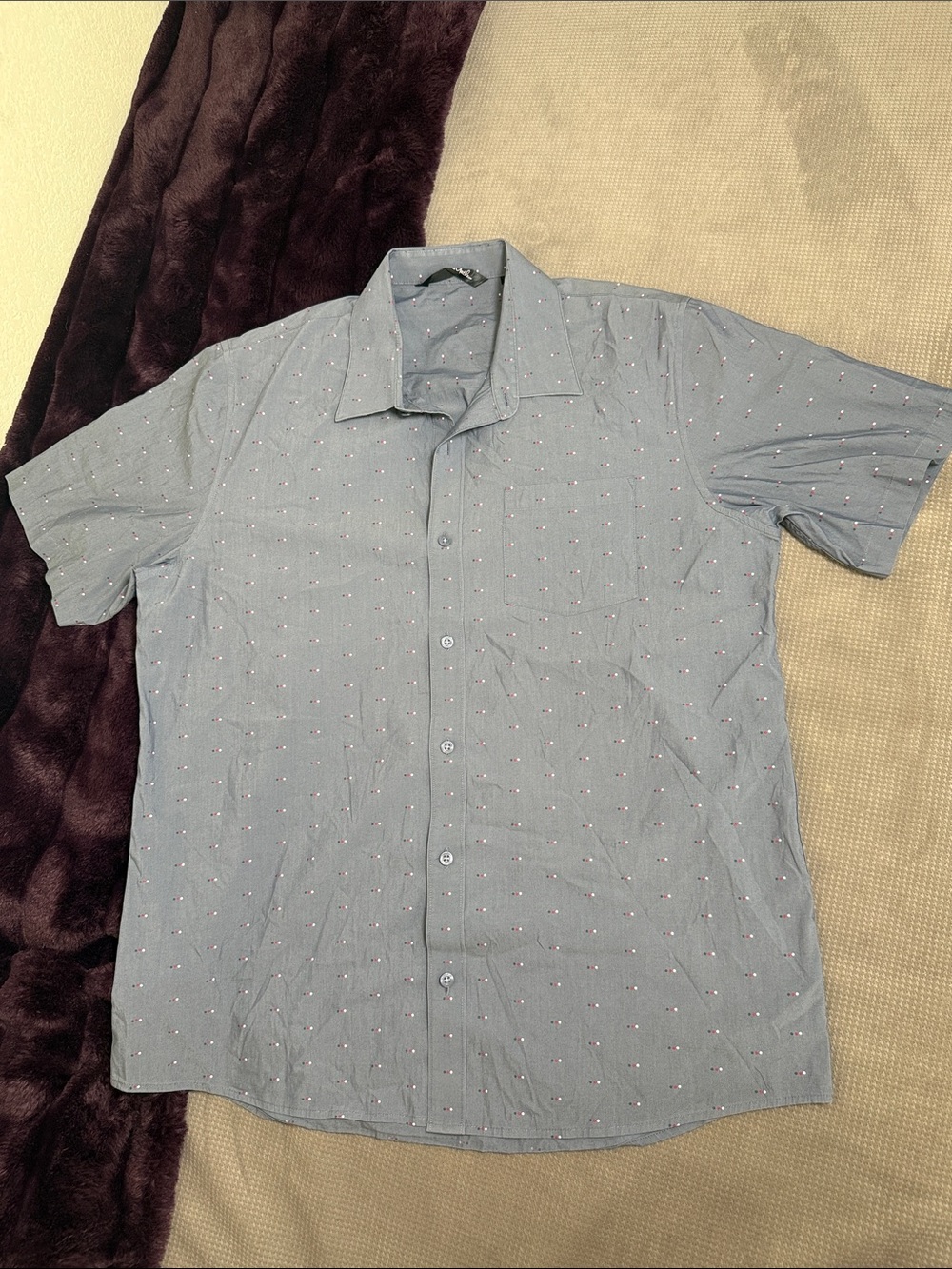 TravisMathew Men’s Blue Dot Print Short Sleeve Button Down Shirt L